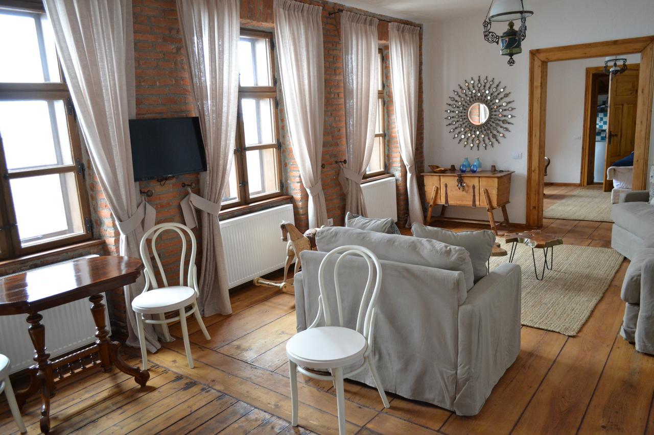 Casa Veche Aparthotel Брашов Екстериор снимка