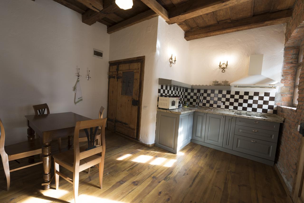 Casa Veche Aparthotel Брашов Екстериор снимка