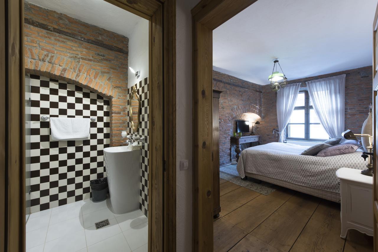 Casa Veche Aparthotel Брашов Екстериор снимка