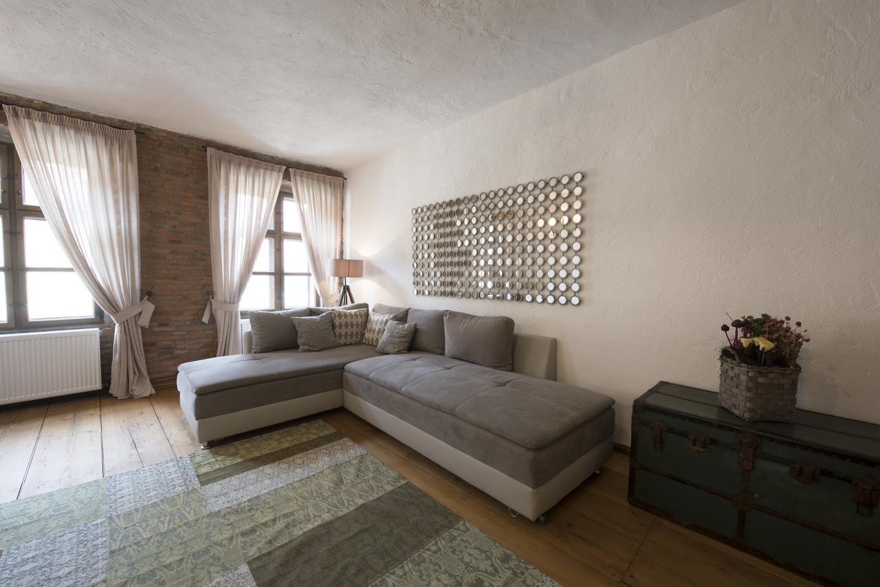 Casa Veche Aparthotel Брашов Екстериор снимка
